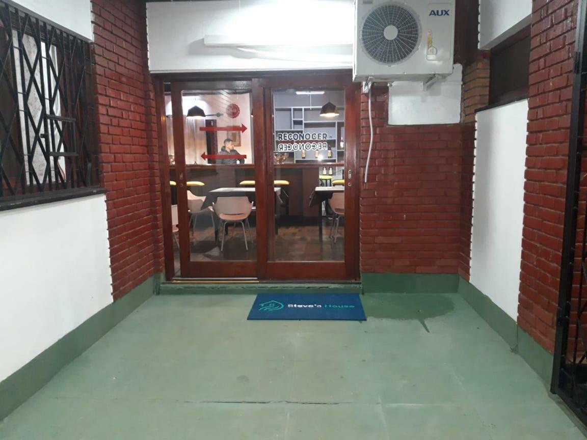 Bed and Breakfast Steve'S House Puerto Iguazú Exterior foto